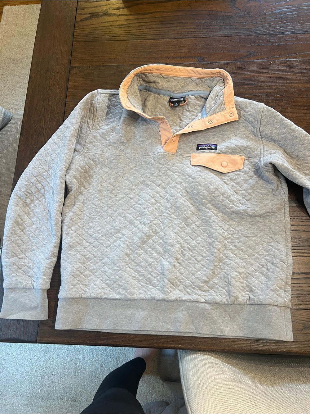 Patagonia Quilted Snap-T Pullover in Light Gray with Peach Trim